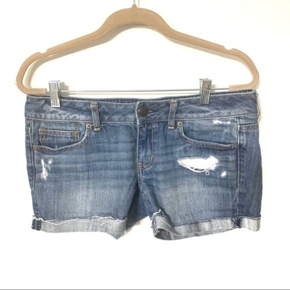 AMERICAN EAGLES short womens cuffed distressed denim shorts size 8